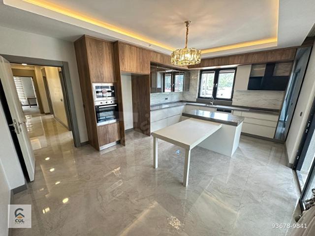 BULVARA CEPHE PREMİUM YAPI FULL + FULL 3 BANYOLU TERAS BALKON FIRSAT DAİRE