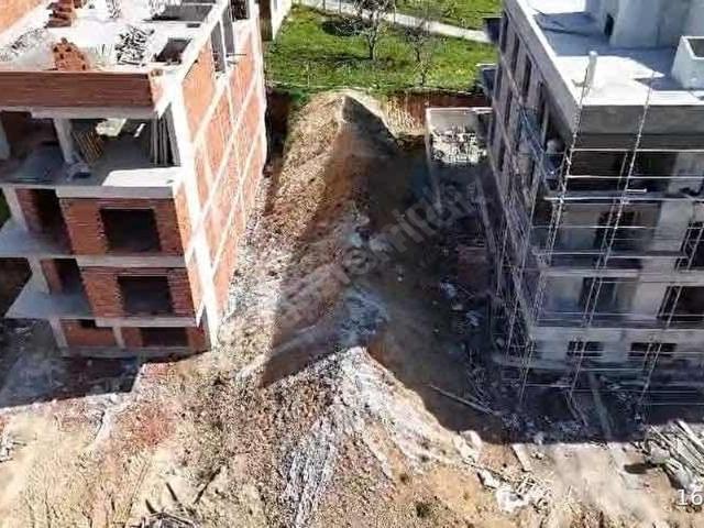 Bulvara cephe satılık arsa