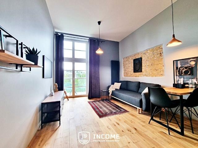 Bulwar Staromiejski ładny loft z balkonem Jana Pawła II, Wrocław, Stare Miasto