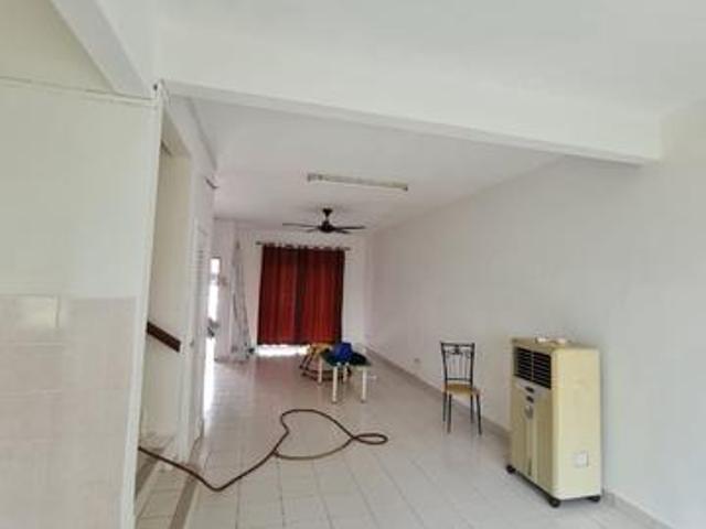 BULAN PAY RM12K 2 Storey Terrace House Taman Sungai Jelok Kajang