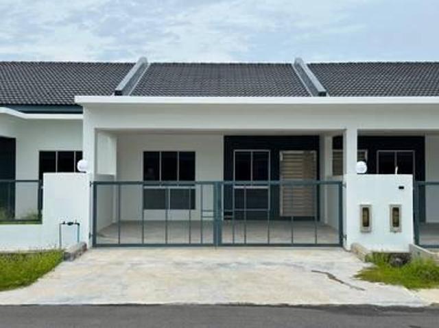 BULANAN RM1450 Freehold 22x80 Gated Guarded Seremban Near School