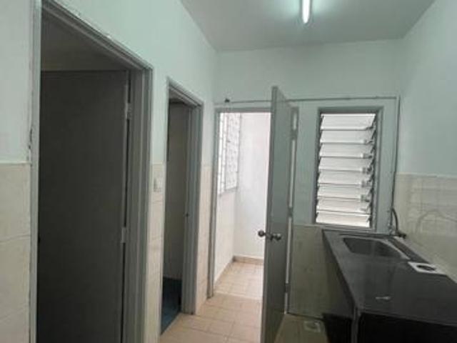 Bulanan RM600 Apartment Seroja Blok 5 Setia Alam Shah Alam