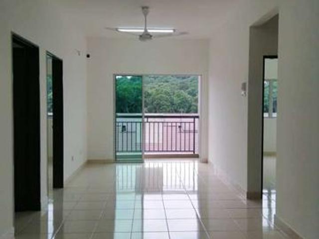 Bulanan RM900Rumah 4 BilikSuria Mewah ApartmentUnit TerMurah