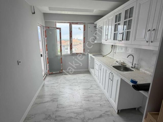 Bülent Ecevit Bulvarın Da 2+1 Site İçerisinde Satılık Daire