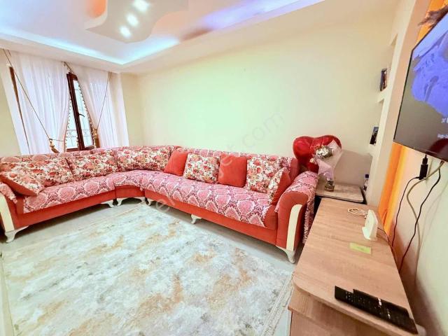 Bülent Yılmazdan Satılık Gazi Mah 2+1 90m2 Bahçe Katı Daire