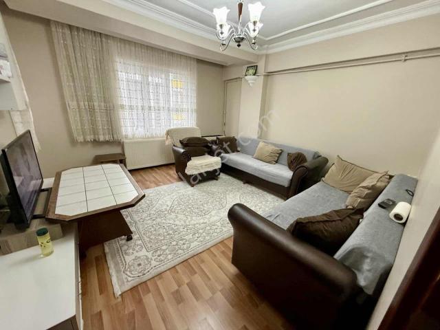Bülent Yılmazdan Satılık Yunus Emre Mah 2+1 90m2 Arakat Daire