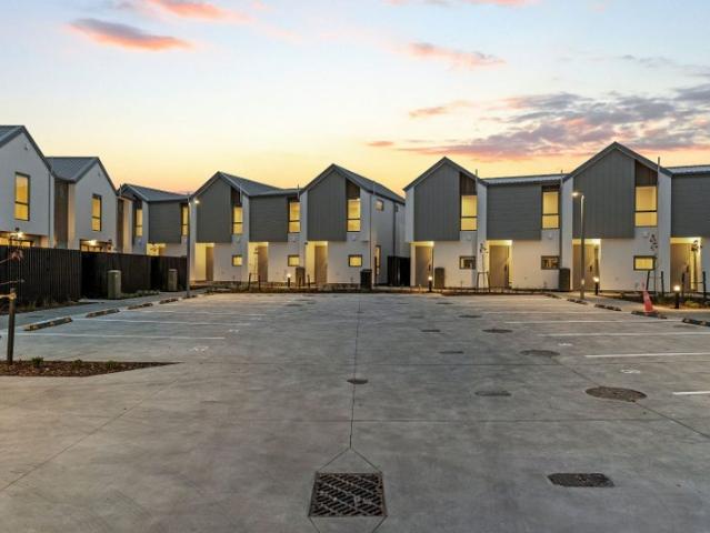burwood, 2 bedrooms