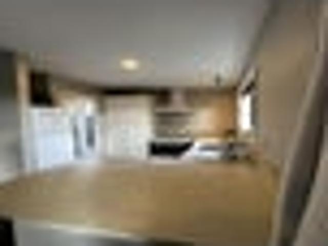 Burwood, 2 bedrooms, $520 pw