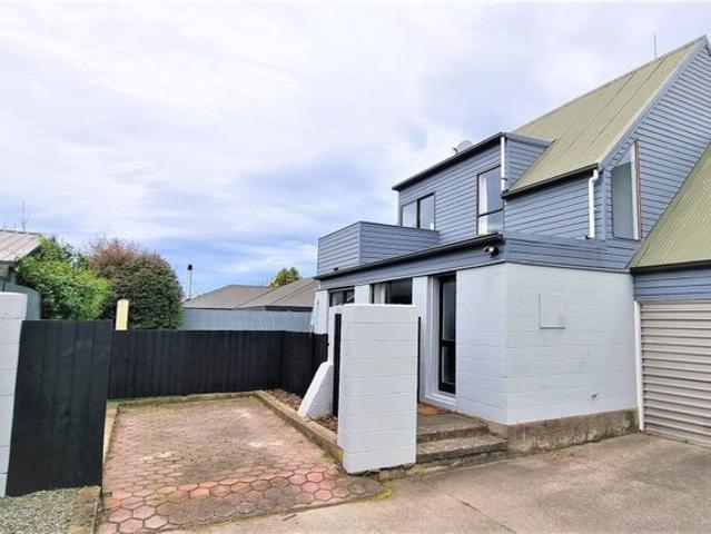 burwood, 3 bedrooms