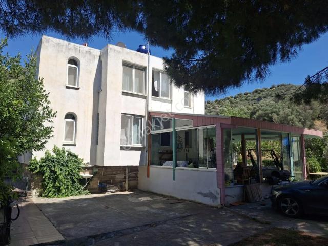 Burak Emlak'tan Fotaş Tatil Köyü'nde, Kendine Ait Kumsalı Olan, Tertemiz Koyda Hem Tatil Hem Yatırım