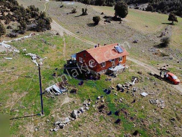 Burdur Ağlasun Hamamda Araç Takaslı Satılık Yayla Evi Ve Tarlası
