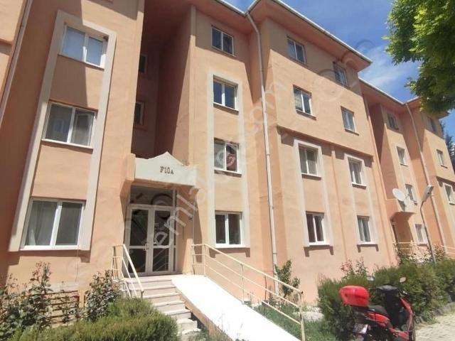 Burdur Atatürk Mah Göl Toki Evleri 2+1 90m2 Arakat Satılık Daire