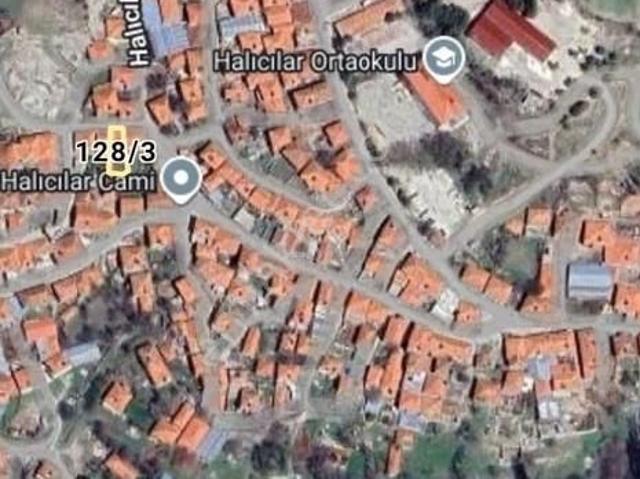 Burdur Merkez Halıcılarda 1 Katlı Taş Evli Satılık Arsa