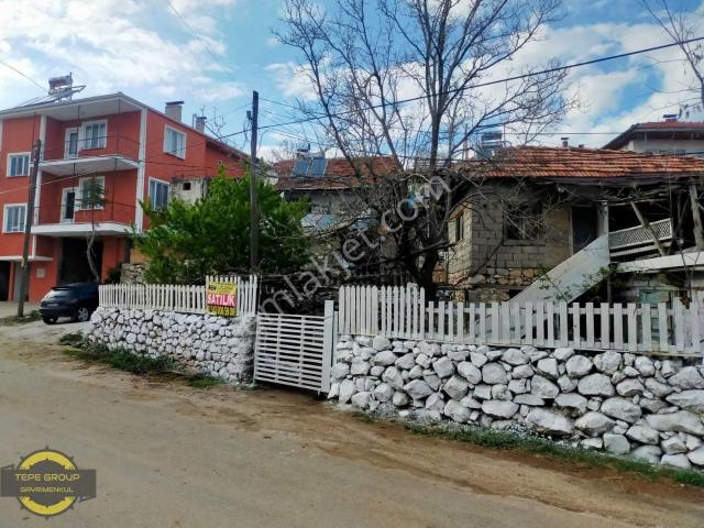 Burdur Merkez Çine'de Satılık 2 Katlı Müstakil Taş Ev