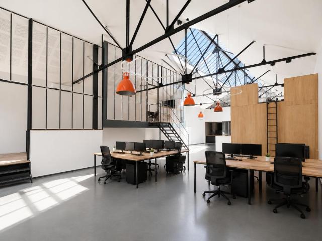 Bureaux modernes de 40 m² – Centre d'affaires – Coworking – Location flexible