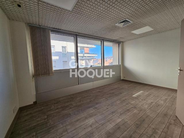 Bureaux à louer 46 m² Réf. 3663 Guy Hoquet Perpignan Centre