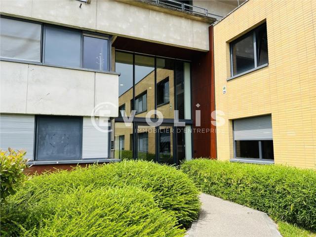 Bureaux à louer Champs sur Marne Proche RER A et Grand Paris Express