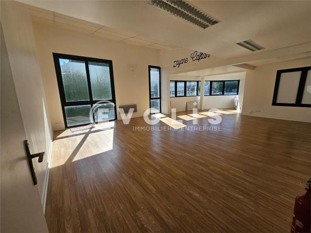 Bureaux à louer Châtenay Malabry Proche RER B Robinson