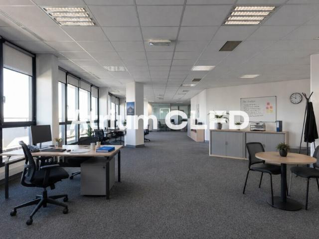 Bureaux à louer Clermont Ferrand Proche tramway, bus et autoroutes