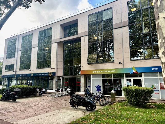 Bureaux à louer Créteil Proximité métro ligne 8