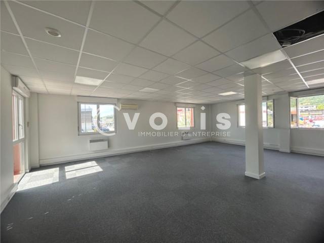 Bureaux à louer Crolles Proche bus G3 et A41