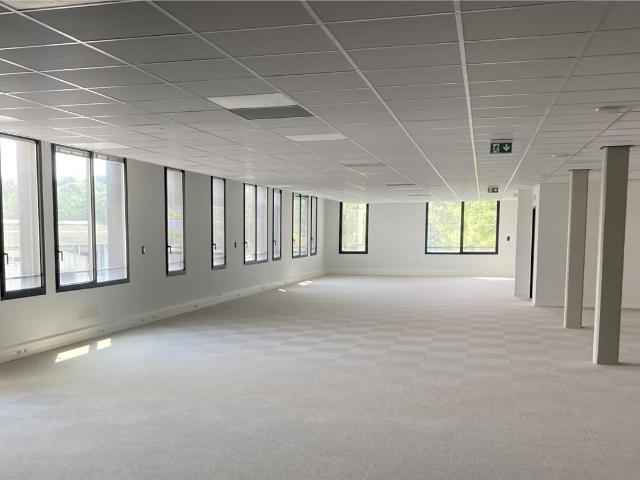 Bureaux à louer Anglet Ascenseur, climatisation, parking