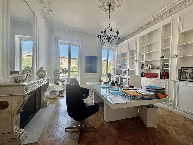 Bureaux à louer Bordeaux Triangle d'Or allées de Tourny