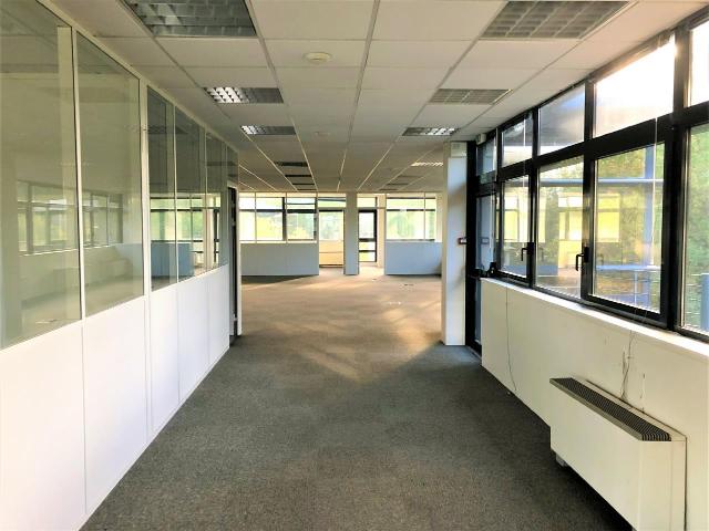 Bureaux à louer Biot Sophia Antipolis, proche A8 et transports