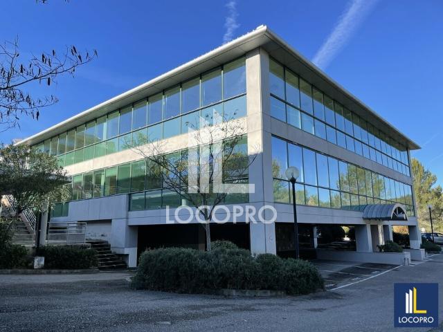 Bureaux à louer Biot Sophia Antipolis Proche commerces et transports
