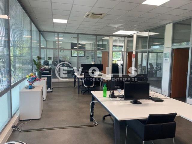 Bureaux à louer Bussy Saint Martin Proche RER Torcy et A4