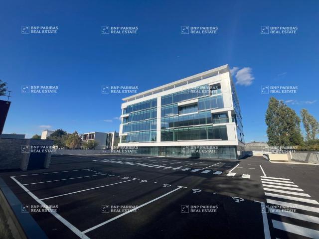 Bureaux à louer Évry Proche A6 et parkings souterrains