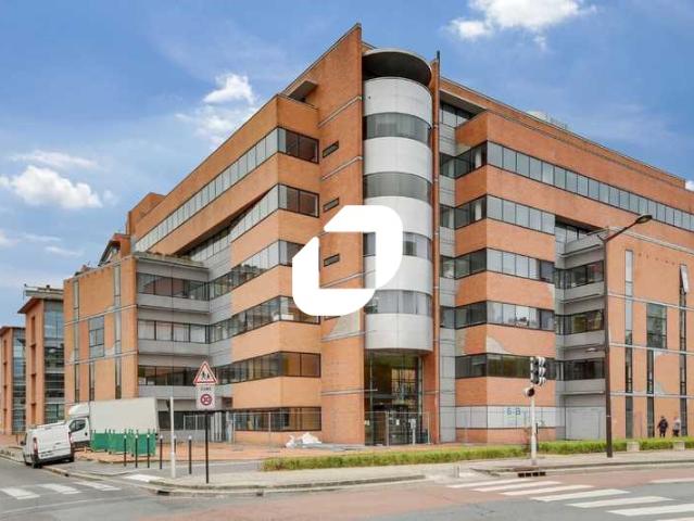 Bureaux à louer Ivry sur Seine Proche RER, métro et bus