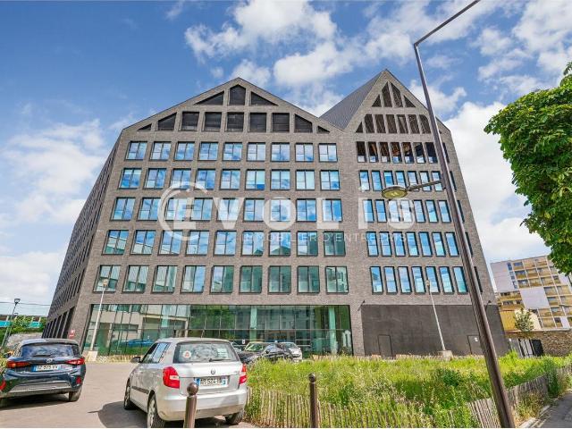 Bureaux à louer Ivry sur Seine Proximité RER C et autoroutes