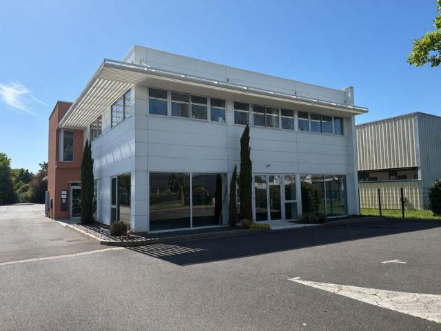 Bureaux à louer Orléans Sud Tram A et bus 17 22