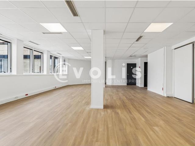 Bureaux à louer Levallois Perret Proximité transports et périphérique