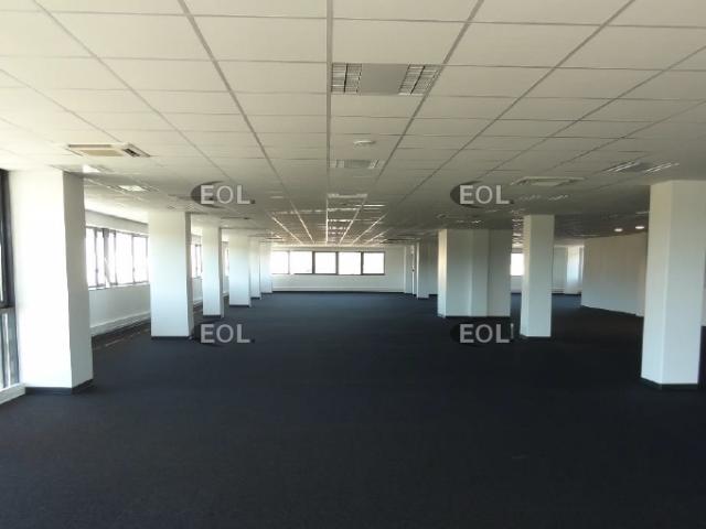 Bureaux à louer Les Arcs Proche RD555 et A6