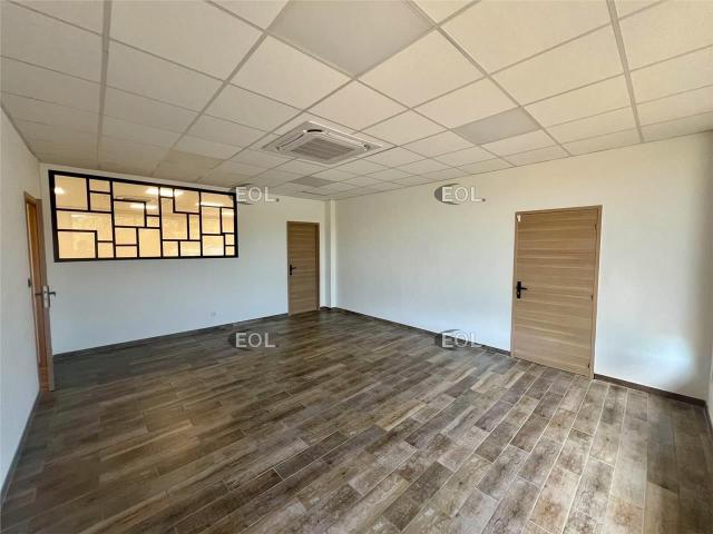 Bureaux à louer Les Pennes Mirabeau Proche A7