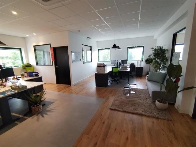 Bureaux à louer Les Pennes Mirabeau Proche RN113 et A7 A55