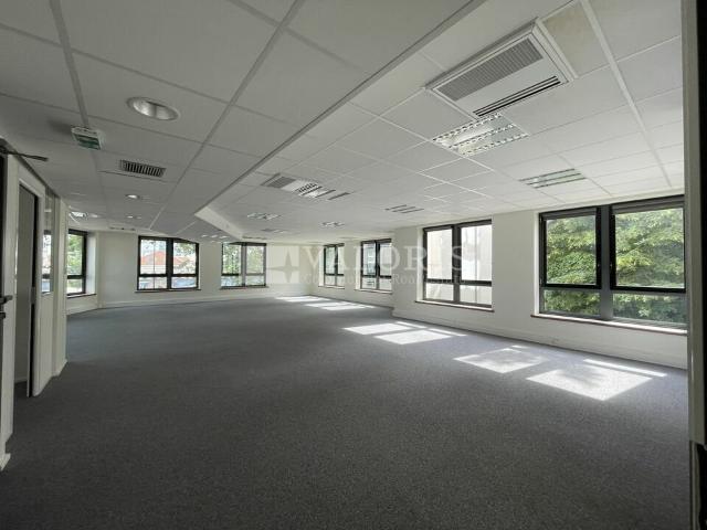 Bureaux à louer Lyon 3 Proche métro D et bus C11
