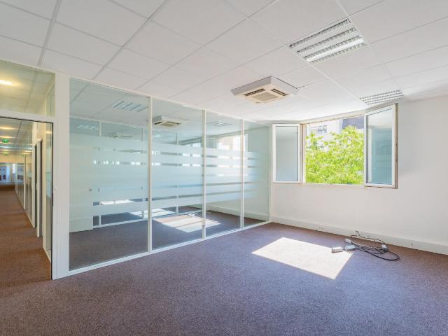 Bureaux à louer Montrouge centre Proximité transports