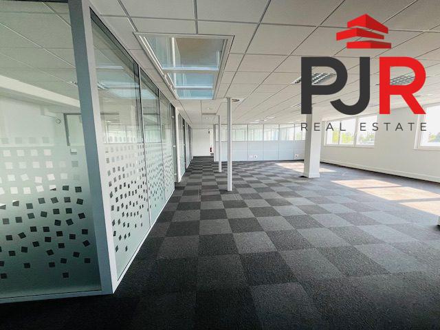 Bureaux à louer Maxéville Ascenseur, climatisation et 19 places PMR