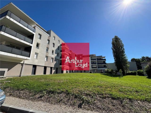 Bureaux à louer Meylan Inovallée Proche A41 et bus C1 G2