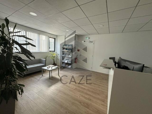 Bureaux à louer Mérignac Proche rocade sortie 11b