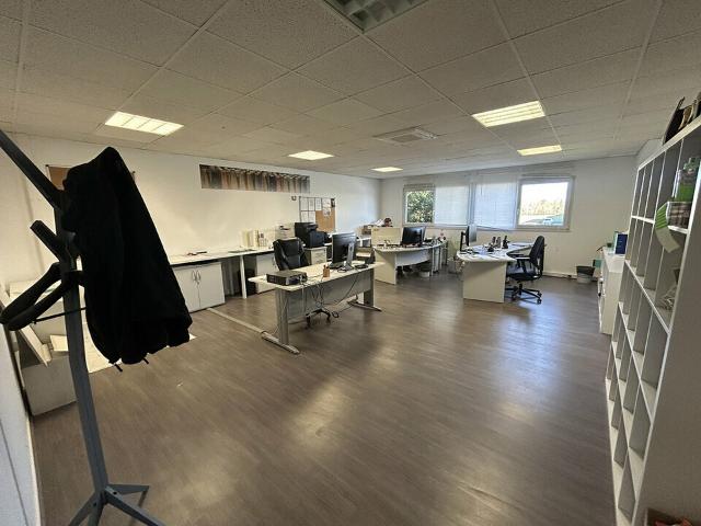 Bureaux à louer Muizon 1er étage, climatisation réversible