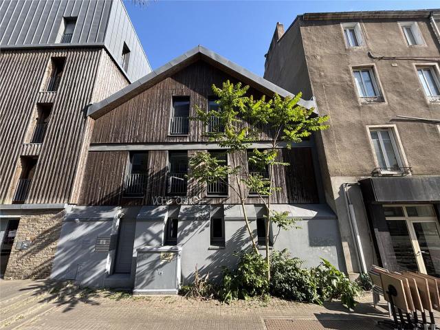Bureaux à louer Nantes Île de Nantes, proche tram et bus