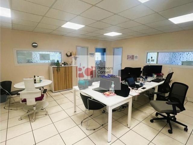 Bureaux à louer Nîmes KM Delta Proche autoroute