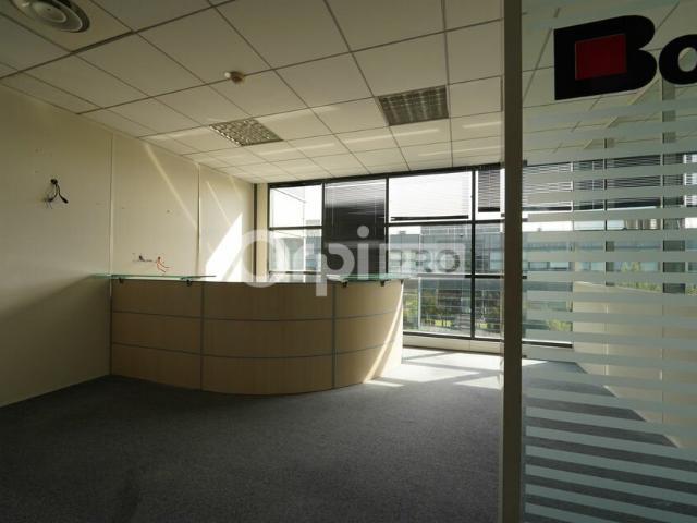 Bureaux à louer Saint Priest Proche Tram T2 et Bus 93