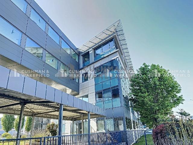 Bureaux à louer Strasbourg Meinau Proche tram, bus et autoroute