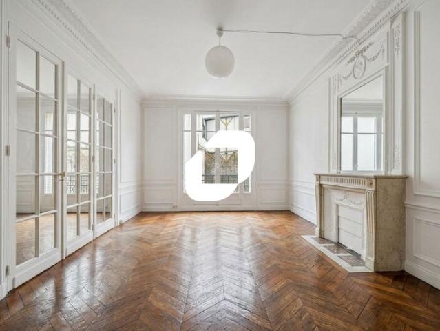 Bureaux à louer Paris 10 Proche Gare du Nord et Gare de l'Est