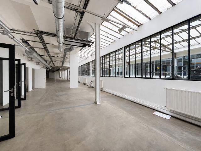 Bureaux à louer Paris 11 Proche Place de la République